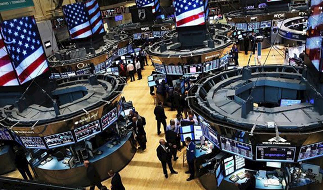 New York borsası karışık seyirle açıldı